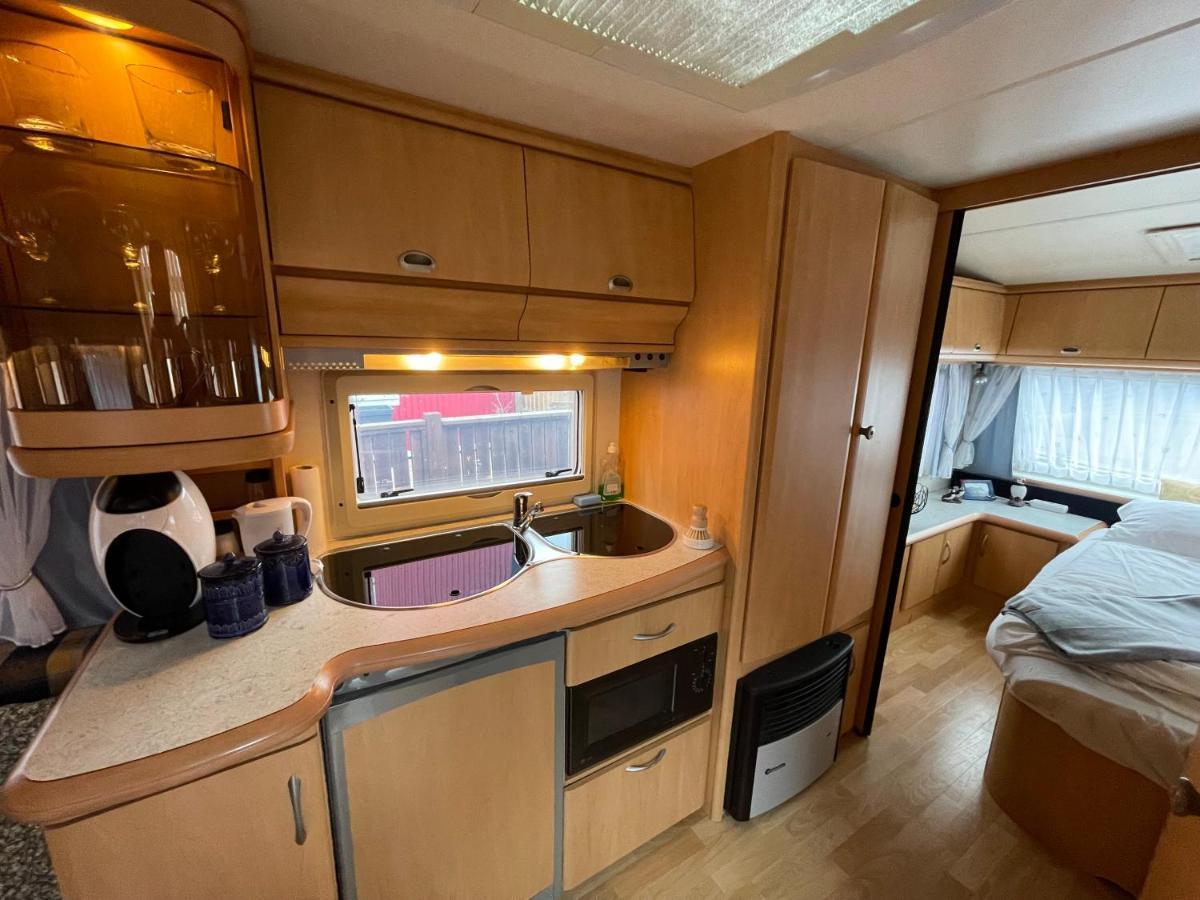 Cozy Caravan Vestmannaeyjar Exterior foto